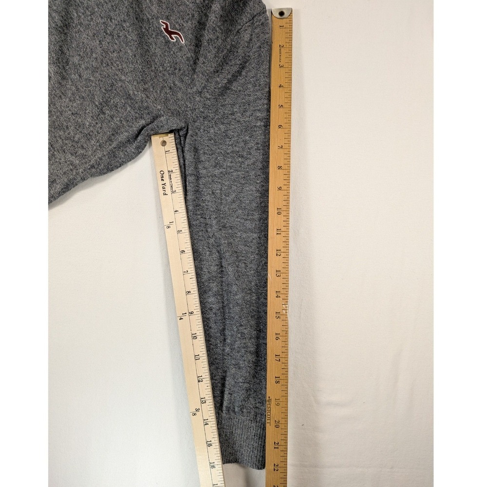 Hollister Sweater Men XXS Gray V-neck Lightweight Casual Preppy Tween Boy 14 EUC - Picture 7 of 10